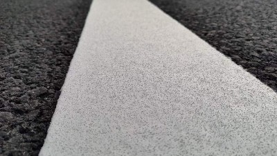 如何解決路面標(biāo)線涂料脫落問(wèn)題？