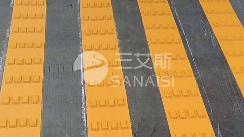 道路標(biāo)線涂料施工常見問題及解決方案