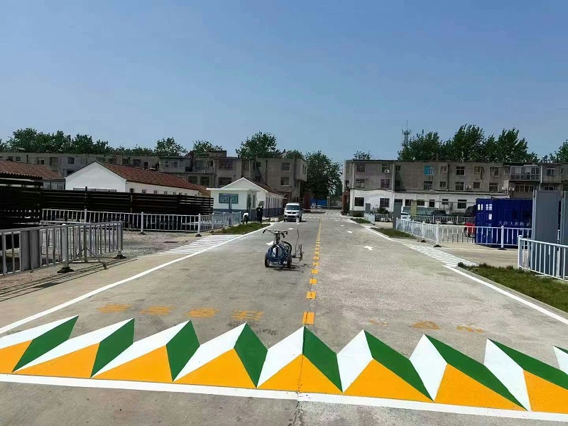 深度解析：常溫標(biāo)線涂料施工中遮蓋率不足的成因與系統(tǒng)解決方案