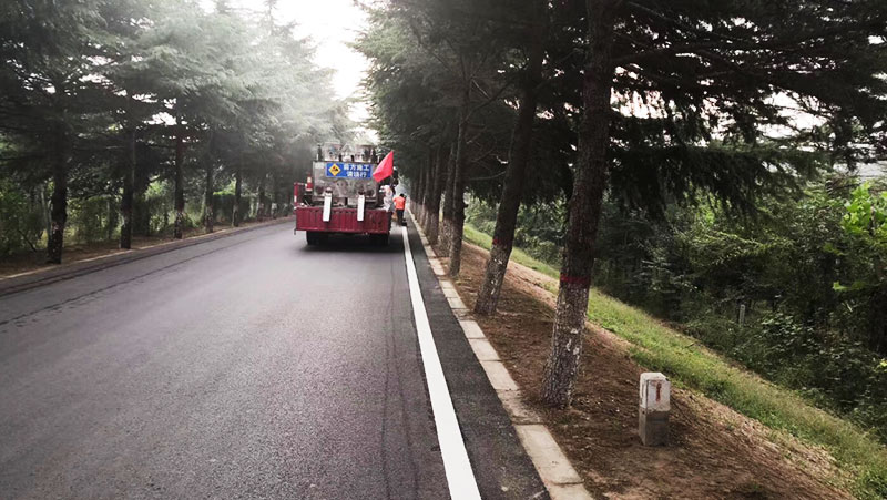 熱熔標(biāo)線涂料施工后不夠白？原因分析與優(yōu)化方案