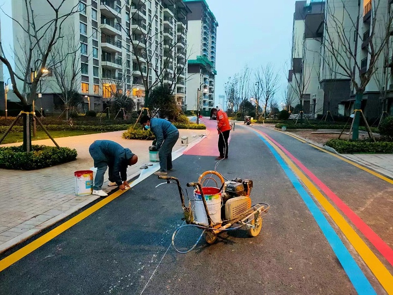 熱熔標(biāo)線涂料施工,熱熔標(biāo)線涂料施工工藝