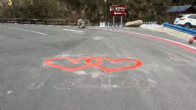 標(biāo)線熱熔涂料在不同路面條件下的適用性與施工要點(diǎn)