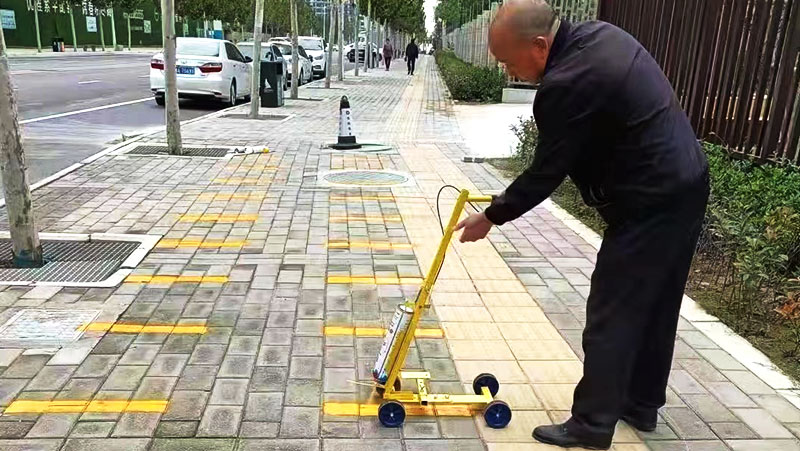 施工冷漆標(biāo)線涂料,冷漆標(biāo)線涂料,新鋪瀝青路面