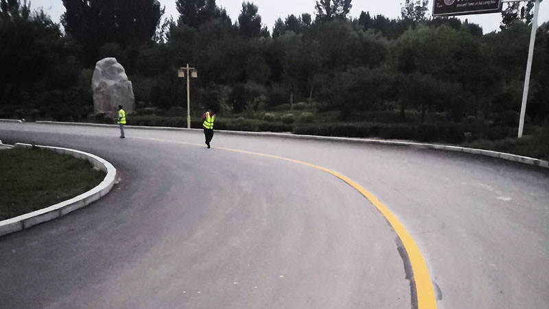 熱熔標(biāo)線涂料施工出現(xiàn)色差如何解決？