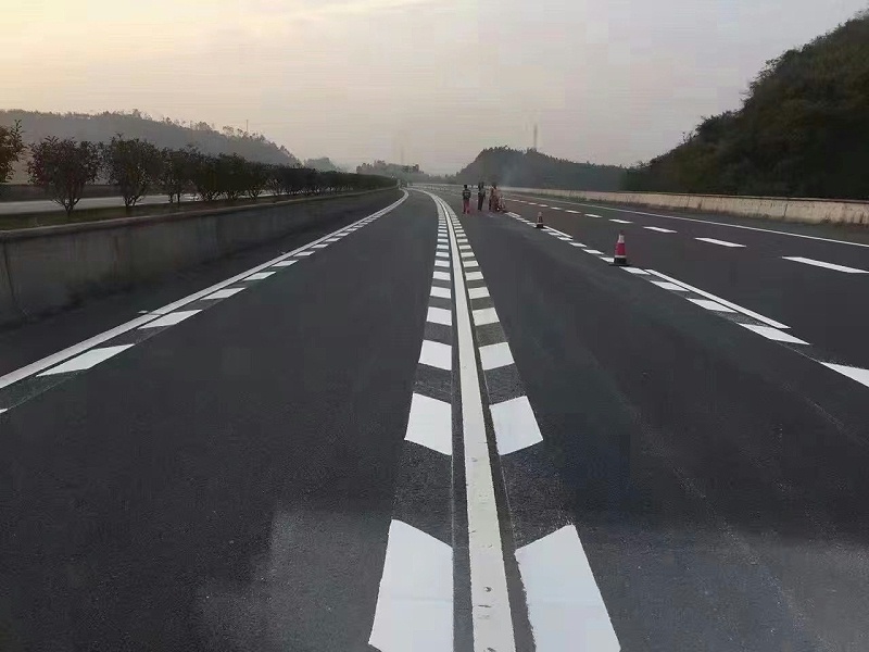 道路標(biāo)線涂料,道路標(biāo)線涂料怎么選