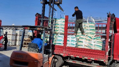 熱熔標(biāo)線涂料：耐磨耐久的道路標(biāo)線解決方案