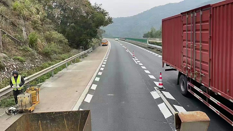 熱熔標(biāo)線涂料,耐磨熱熔標(biāo)線涂料,道路標(biāo)線