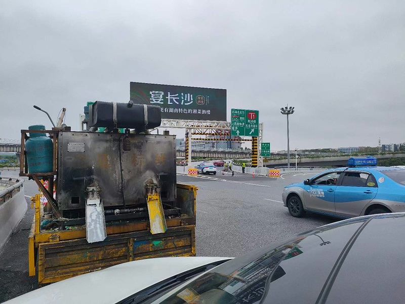 熱熔標線施工 (712)