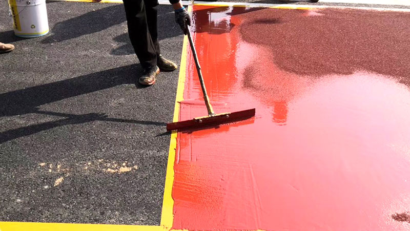 小區(qū)公園升級優(yōu)選：<i style='color:red'>彩色防滑路面</i>涂料應用指南