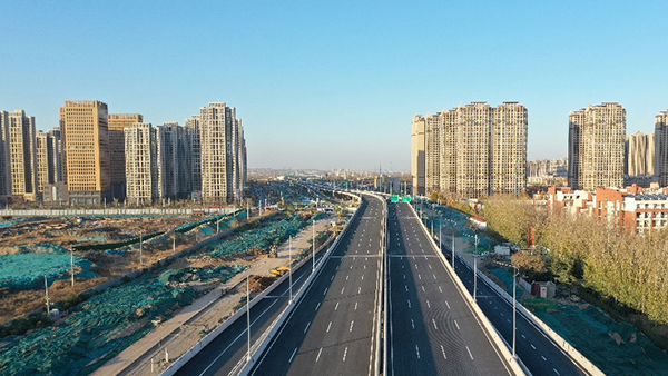 三艾斯雙組份標(biāo)線(xiàn)涂料在鄭州市四環(huán)線(xiàn)的高效應(yīng)用