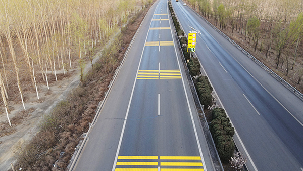 三艾斯助力山西昔榆高速項(xiàng)目，高效完成標(biāo)線(xiàn)施工