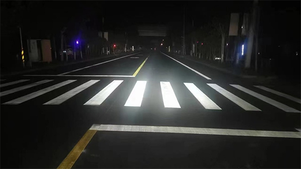 雙組份標(biāo)線的適用范圍為何那么廣泛？