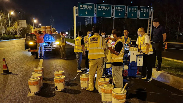 為什么熱熔標(biāo)線施工后干燥慢？三艾斯告訴您