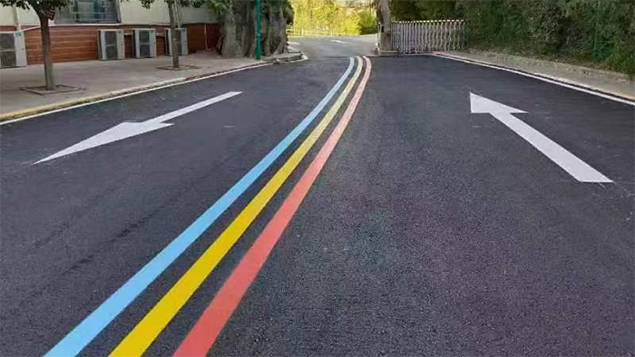 熱熔道路標(biāo)線施劃后能用多久？