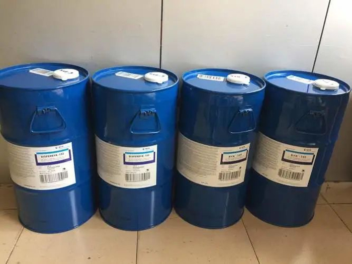 為什么熱熔標(biāo)線施工后干燥慢？