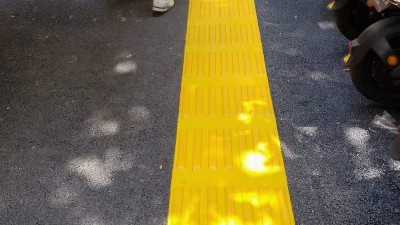 標線施工安全非常重要，這些防護措施一個都不能少