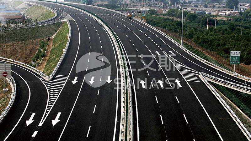 道路標(biāo)線施工中的玻璃珠撒播量不足的影響