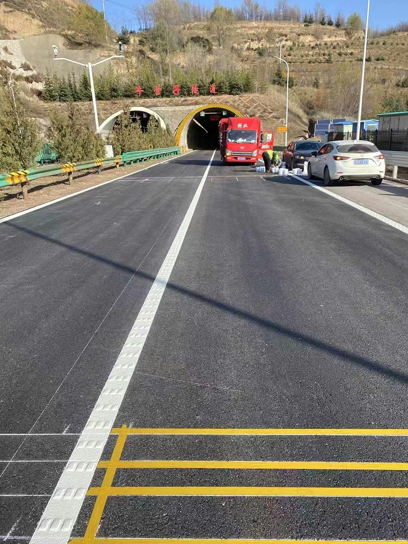 標(biāo)線熱熔涂料施工,標(biāo)線熱熔涂料施工溫度