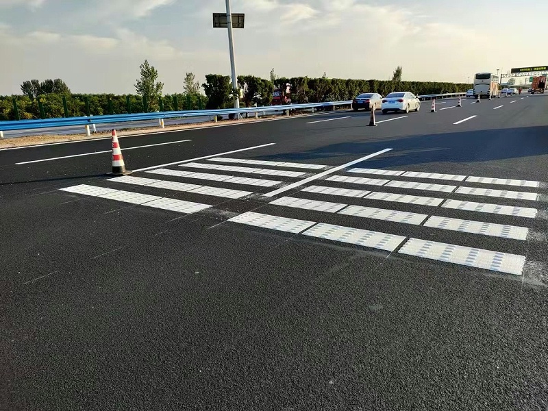 熱熔標(biāo)線涂料生產(chǎn)廠家,熱熔標(biāo)線涂料