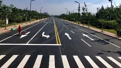 熱熔型路面標(biāo)線涂料施工工藝詳解