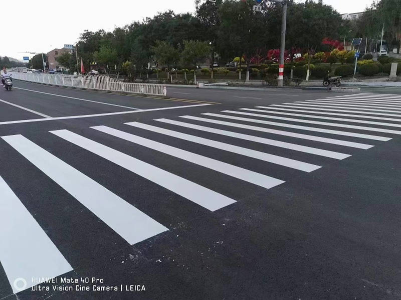 道路熱熔標(biāo)線涂料,熱熔標(biāo)線涂料施工,熱熔標(biāo)線涂料
