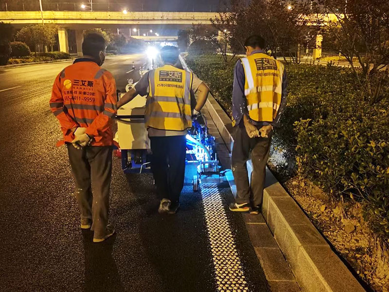 道路交通標(biāo)線,雙組份標(biāo)線涂料,交通標(biāo)線涂料施工